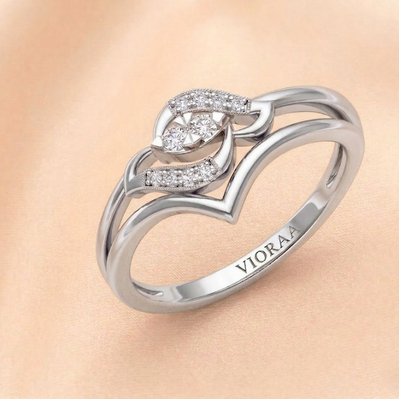 Elegant Intertwined Diamond Accent Ring
