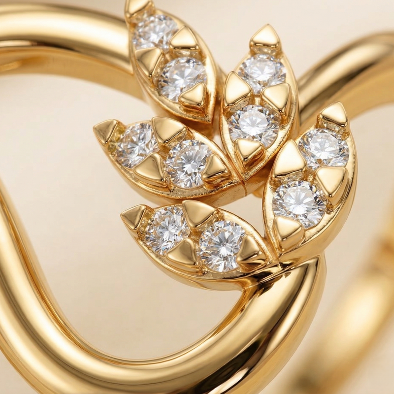 Aurelia Leaf Curve Diamond Ring