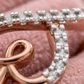 Elegant Ribbon Diamond Curve Ring
