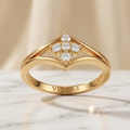 VIORAA Diamond Crown V Ring